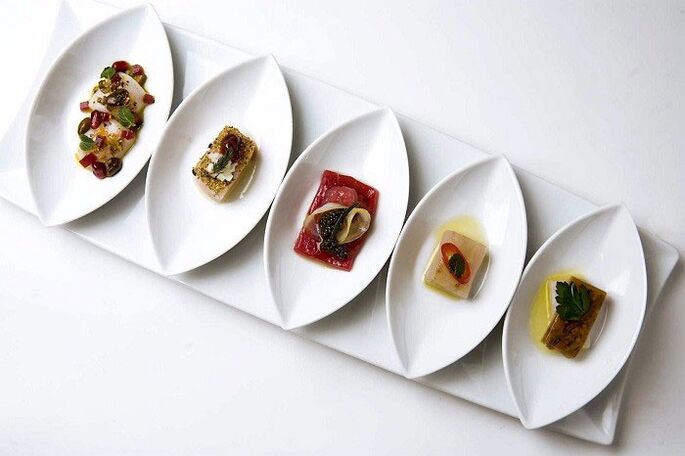 bagian leutik tina piring dina diet Jepang